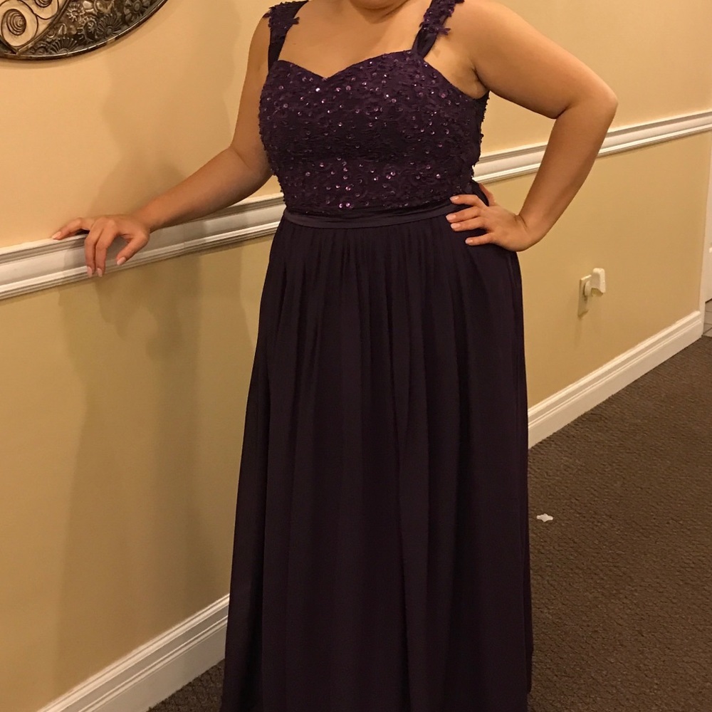 Maid of Honor Dress Burgundy Sz. 16